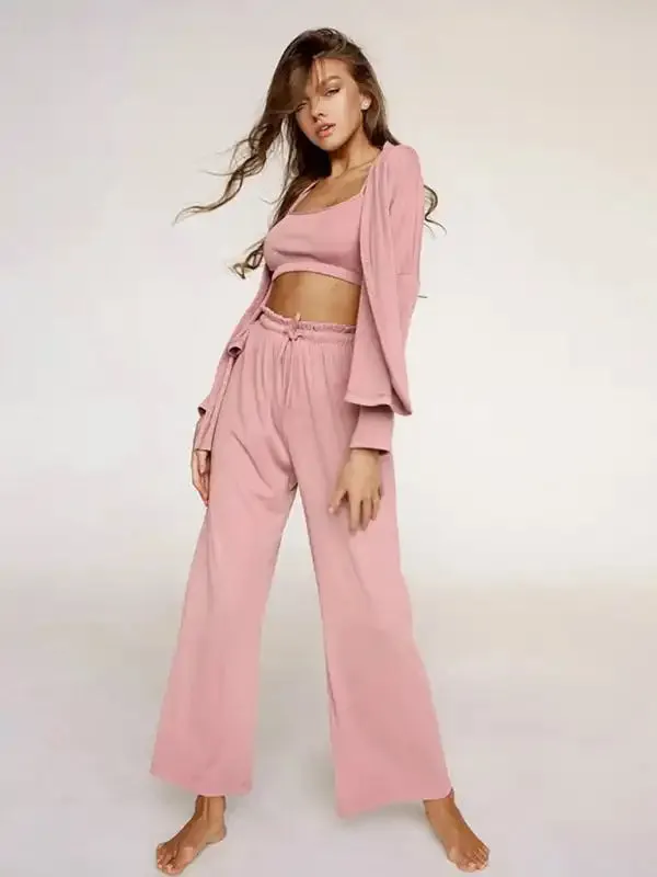 Comfortable women’s pajamas for home wear three-piece set